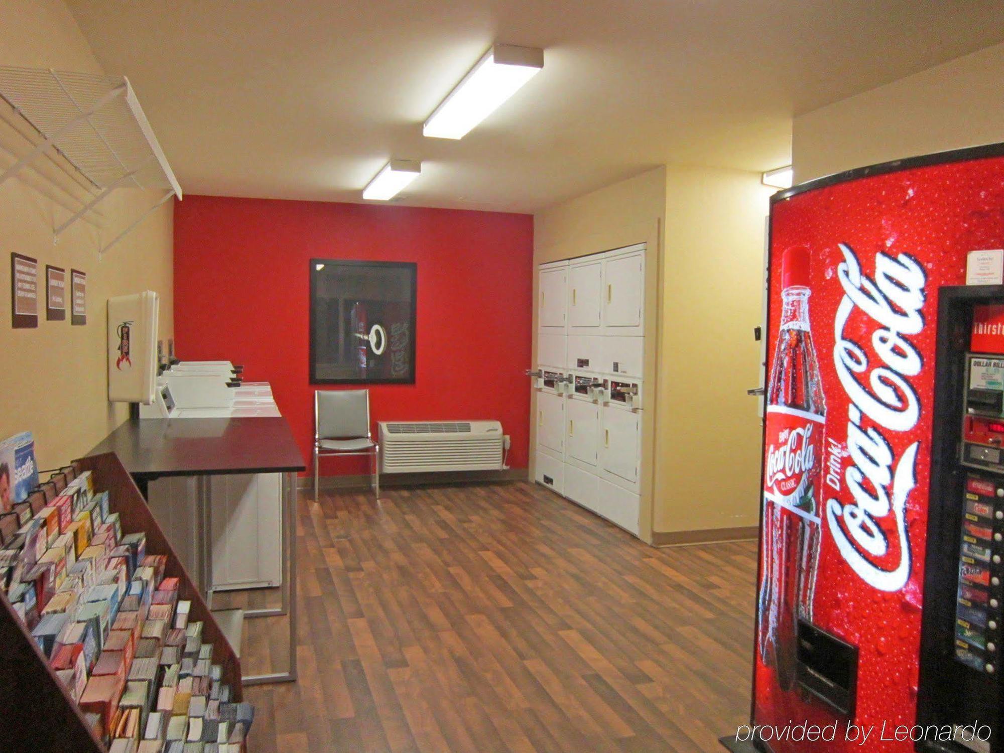 Extended Stay America Suites - Seattle - Northgate Екстериор снимка